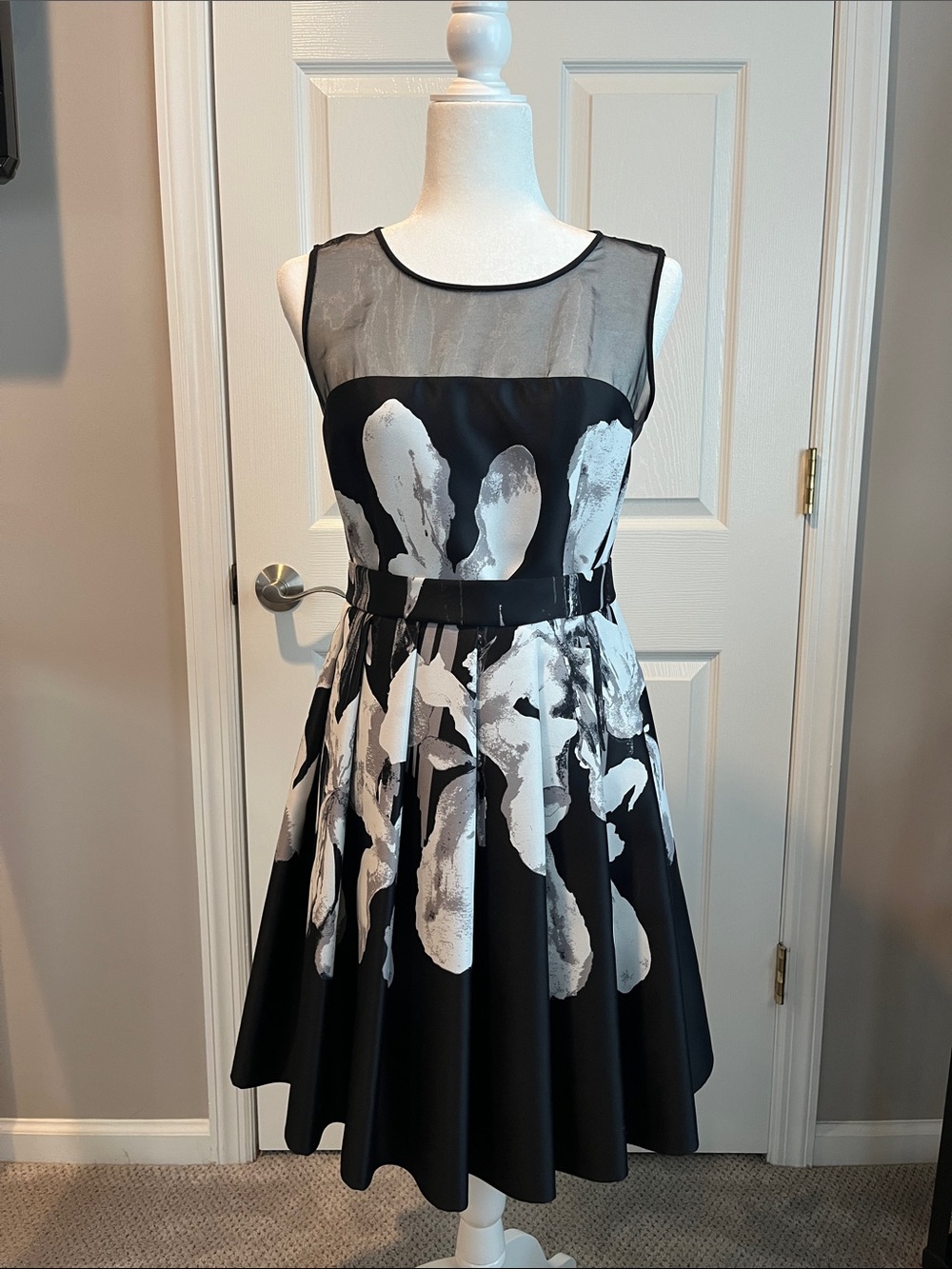 Halston Heritage Black and White Floral Fit-and-Flare Dress